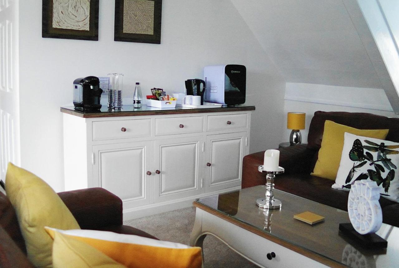 White Linen Whitby, Room Only Exteriör bild