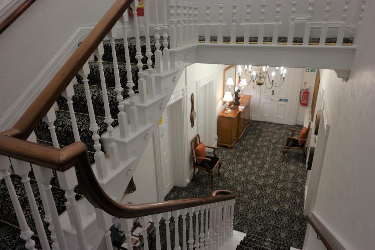 White Linen Whitby, Room Only Exteriör bild
