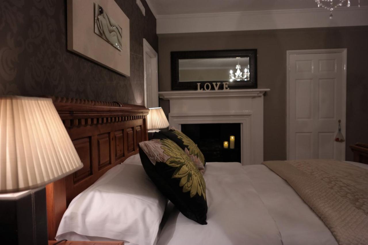 White Linen Whitby, Room Only Exteriör bild